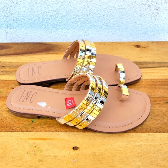 INC Jaylee Womens Embellished Toe Ring Slip-On Flat Sandals Size 6.5 - Picture 7 of 16